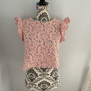 Zara Pink super cute Lace Cropped Short Sleeved Frilly Top Blouse size Medium